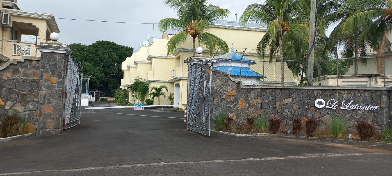 Ssvilla Flic en Flac Exterior photo